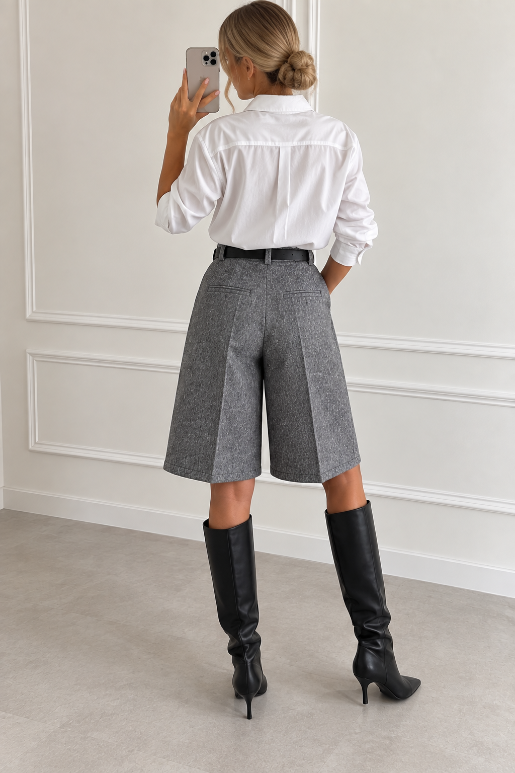 Grey wool blend Bermuda shorts – detail of belt and fabric – Darivé Select