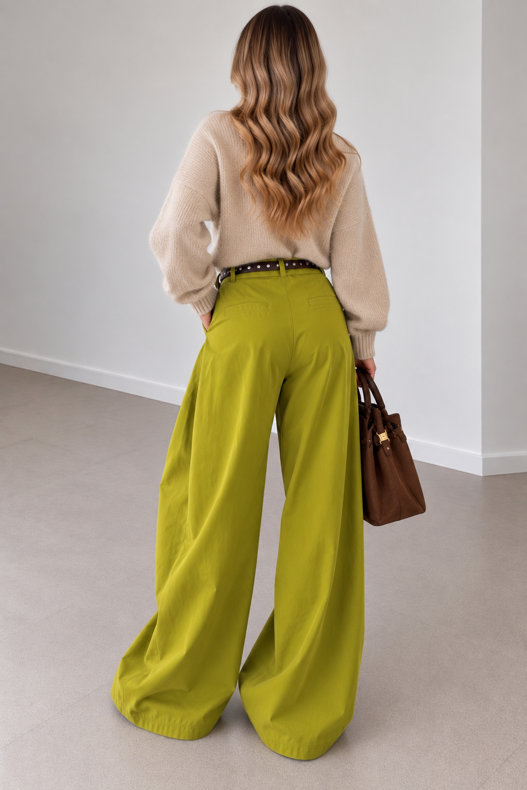 Relaxed silhouette of lime olive wide-leg trousers – Darivé Select