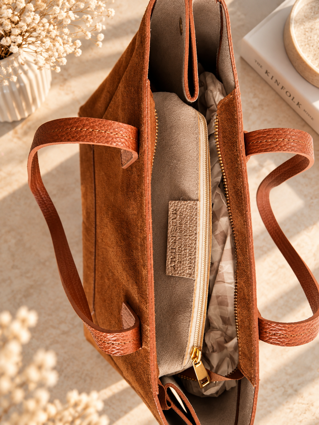 Elegant cognac brown leather tote bag for everyday wear - Darivé Select