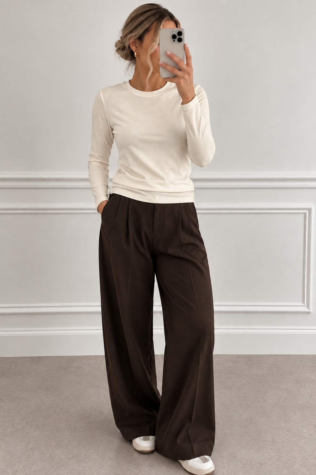 Soft stretch ivory long sleeve top – Darivé Select