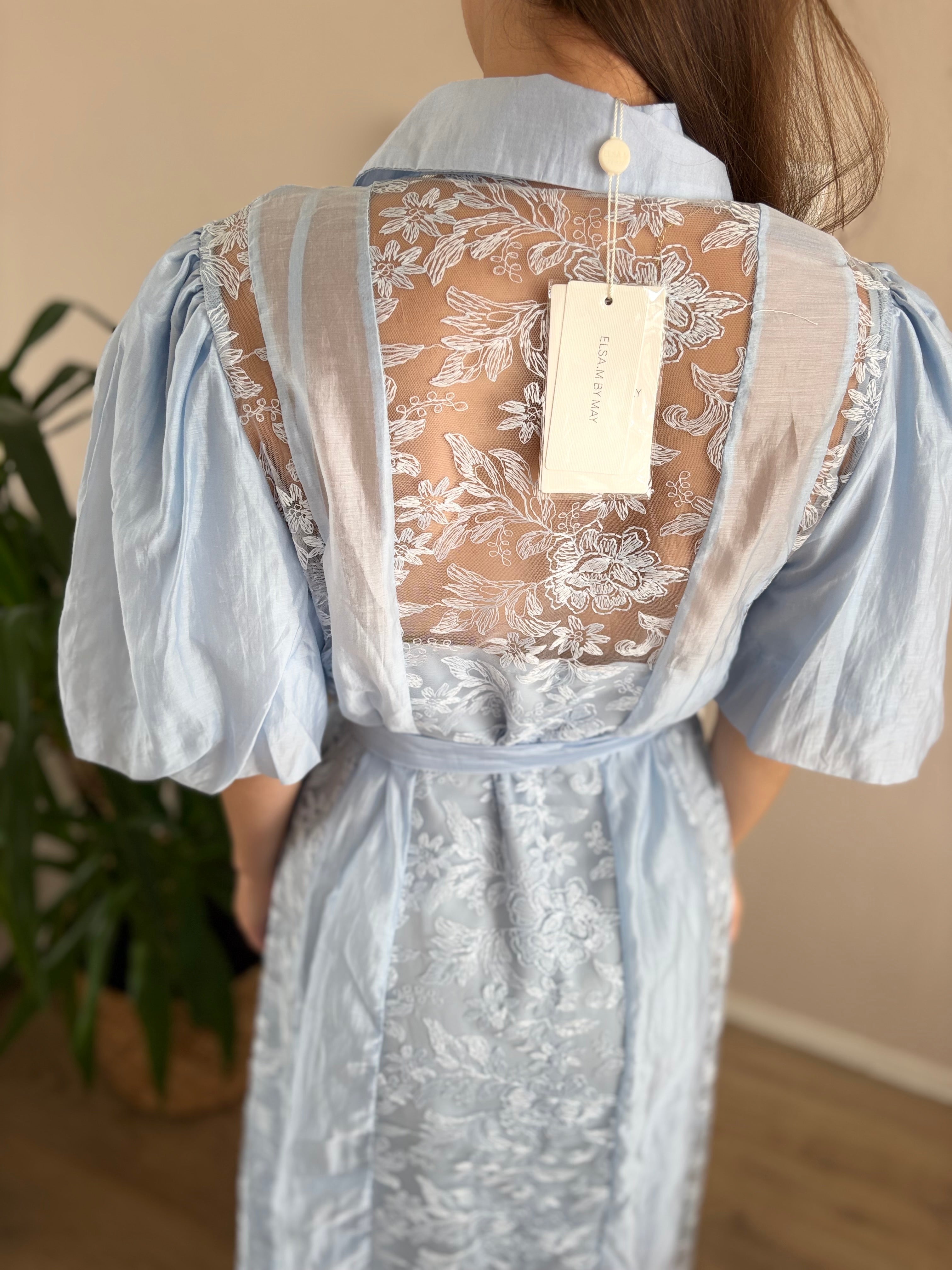 Light Midi Dress