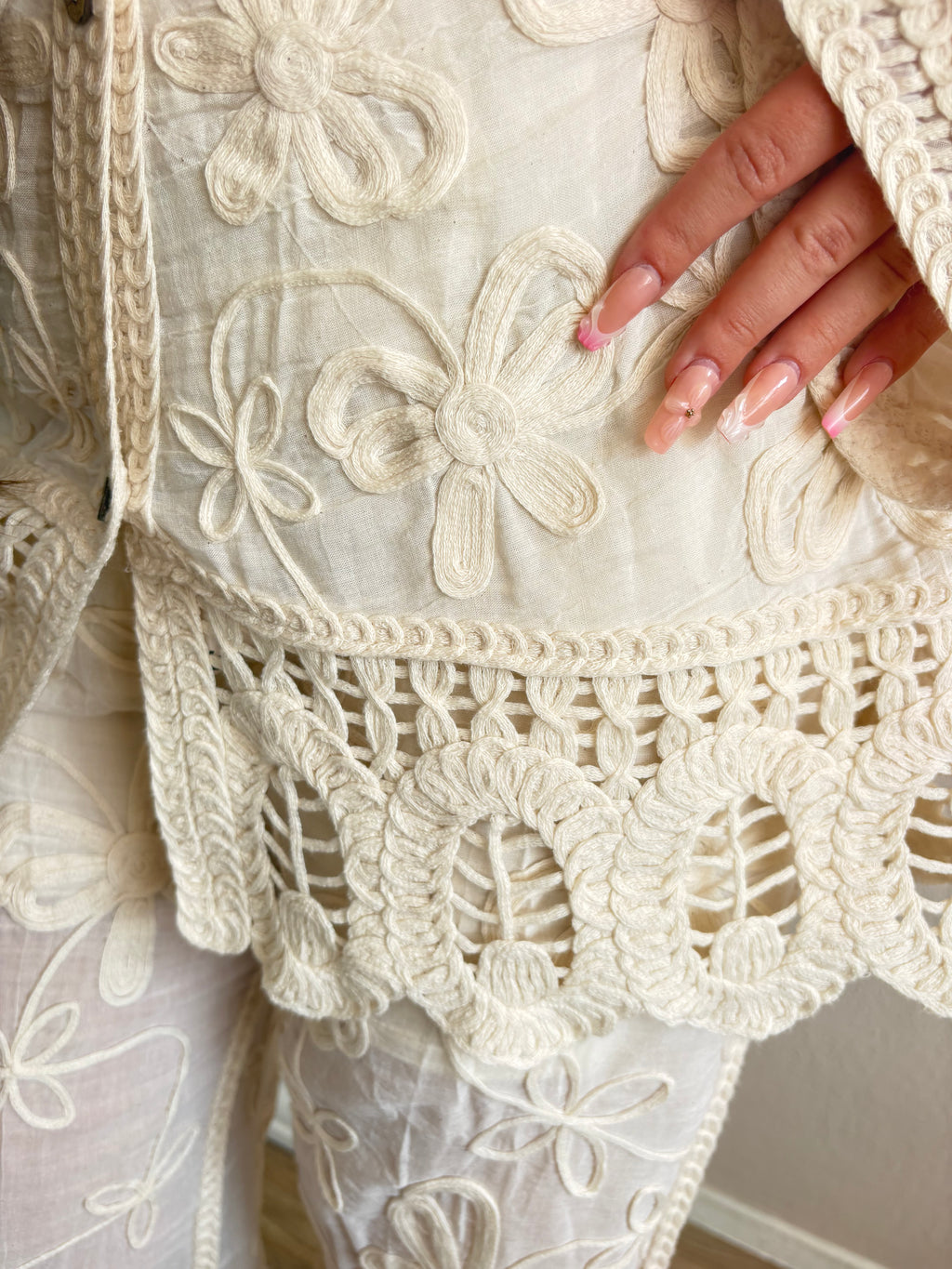 Premium 3D Embroidered Cream Set