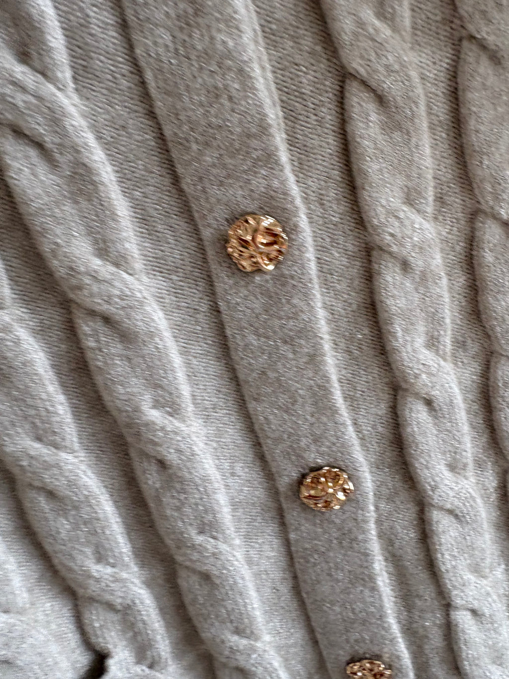 Cable Knit Cardigan – Beige